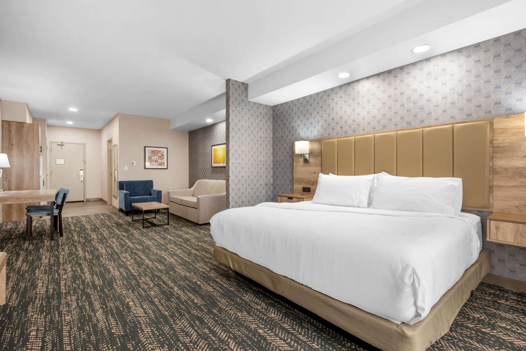 Best Western Premier Executive Residency メディシンハット エクステリア 写真