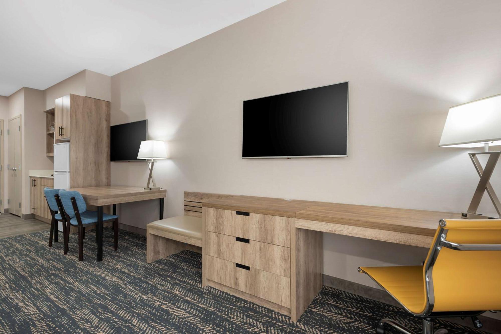 Best Western Premier Executive Residency メディシンハット エクステリア 写真