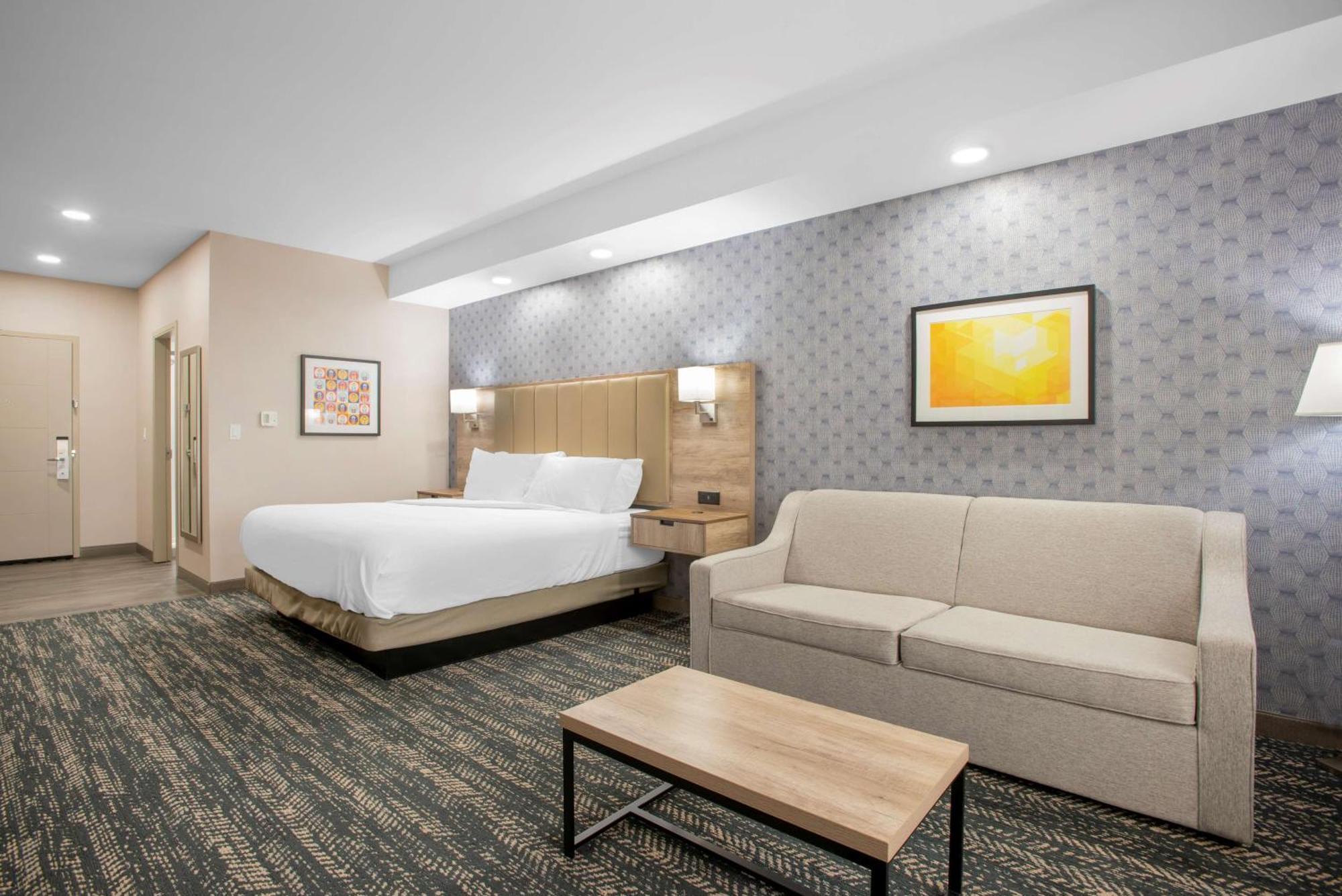 Best Western Premier Executive Residency メディシンハット エクステリア 写真