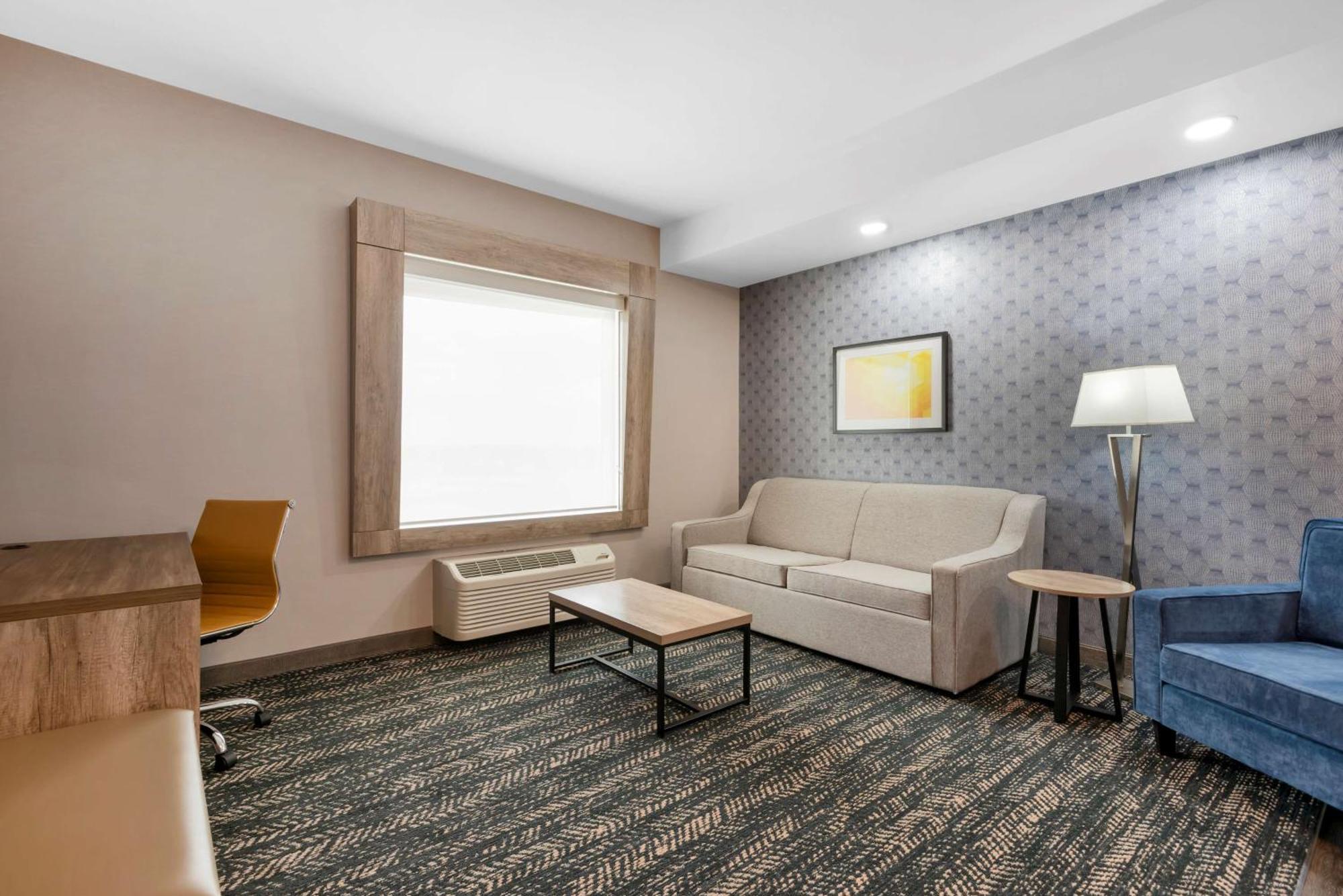 Best Western Premier Executive Residency メディシンハット エクステリア 写真